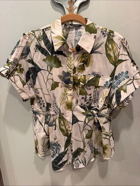 Zara Olive & White Botanical Short Sleeve Button-Down Shirt